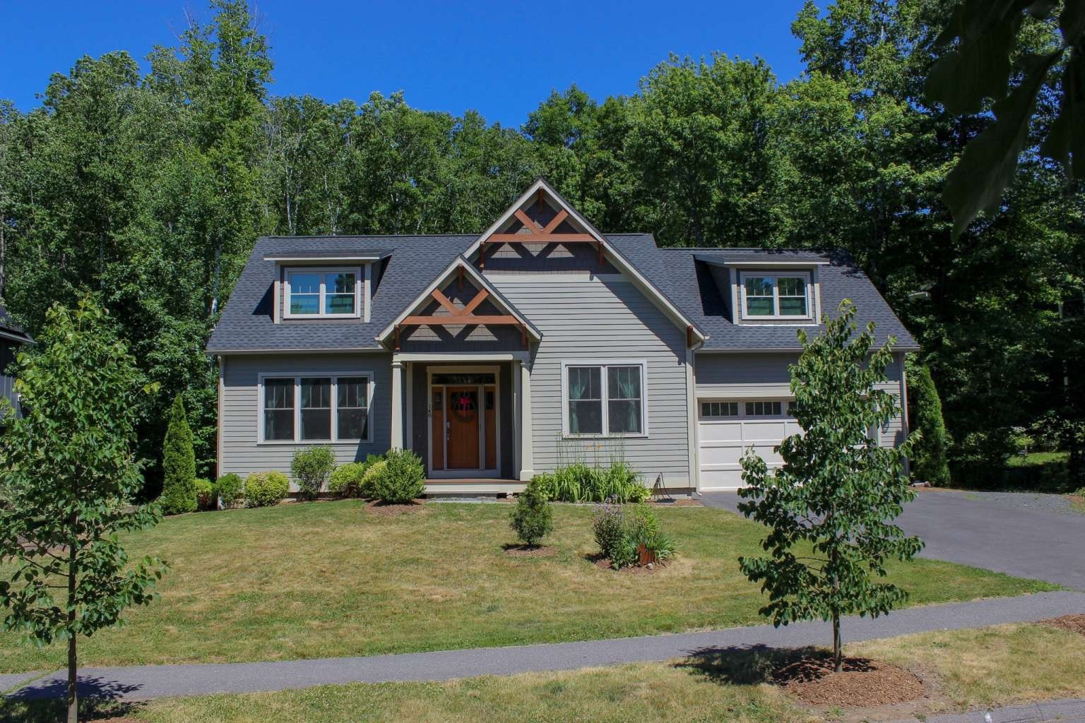 17 Stone Ridge Drive Property Photo 9