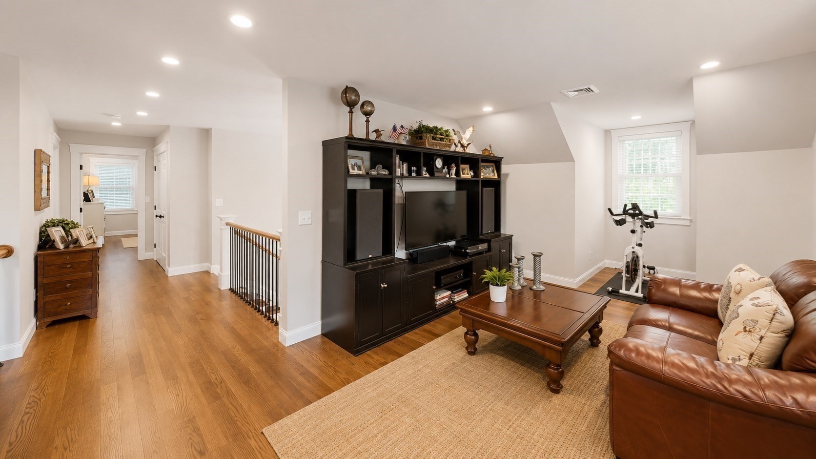 3 Fieldstone Farm Way Property Photo 9