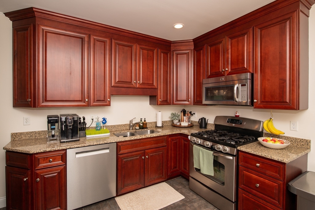 4 Star Ave Property Photo 12