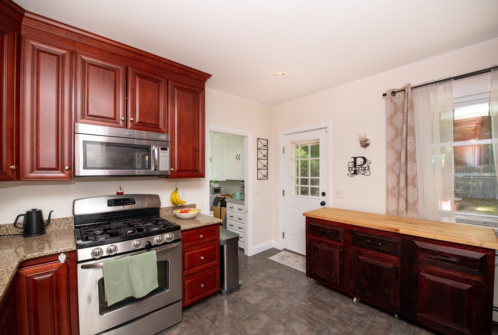 4 Star Ave Property Photo 13