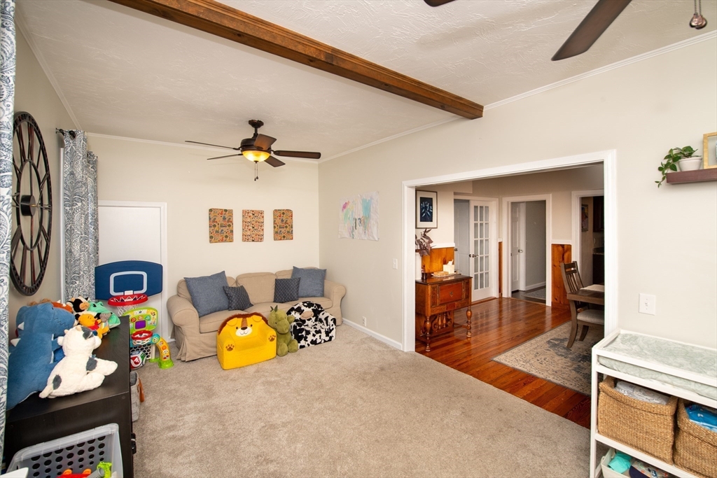 4 Star Ave Property Photo 16