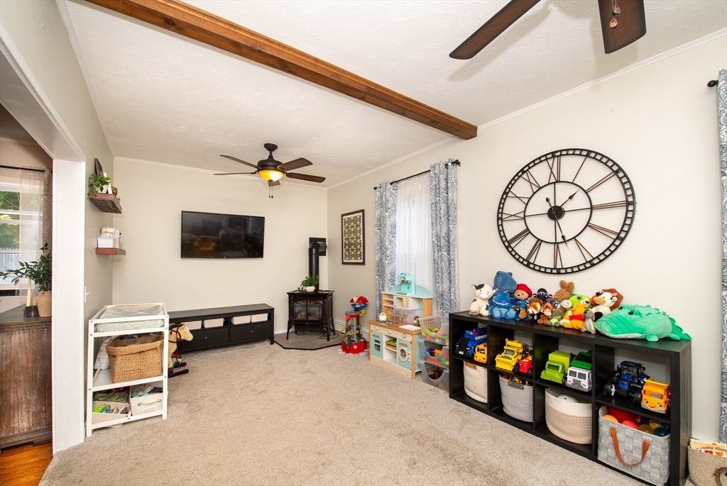 4 Star Ave Property Photo 18