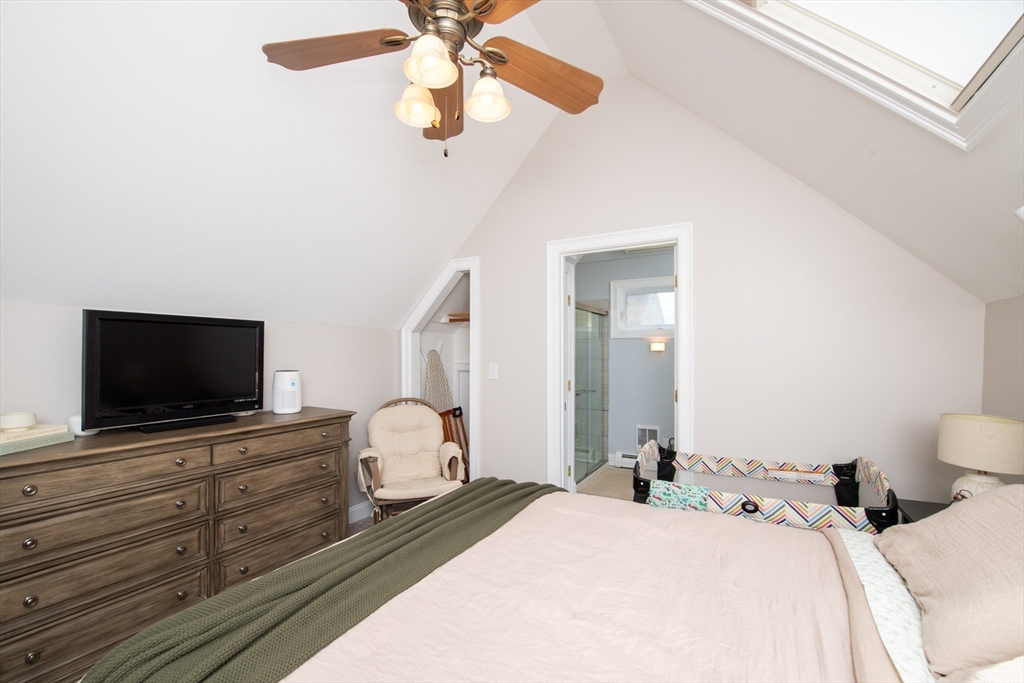 4 Star Ave Property Photo 28