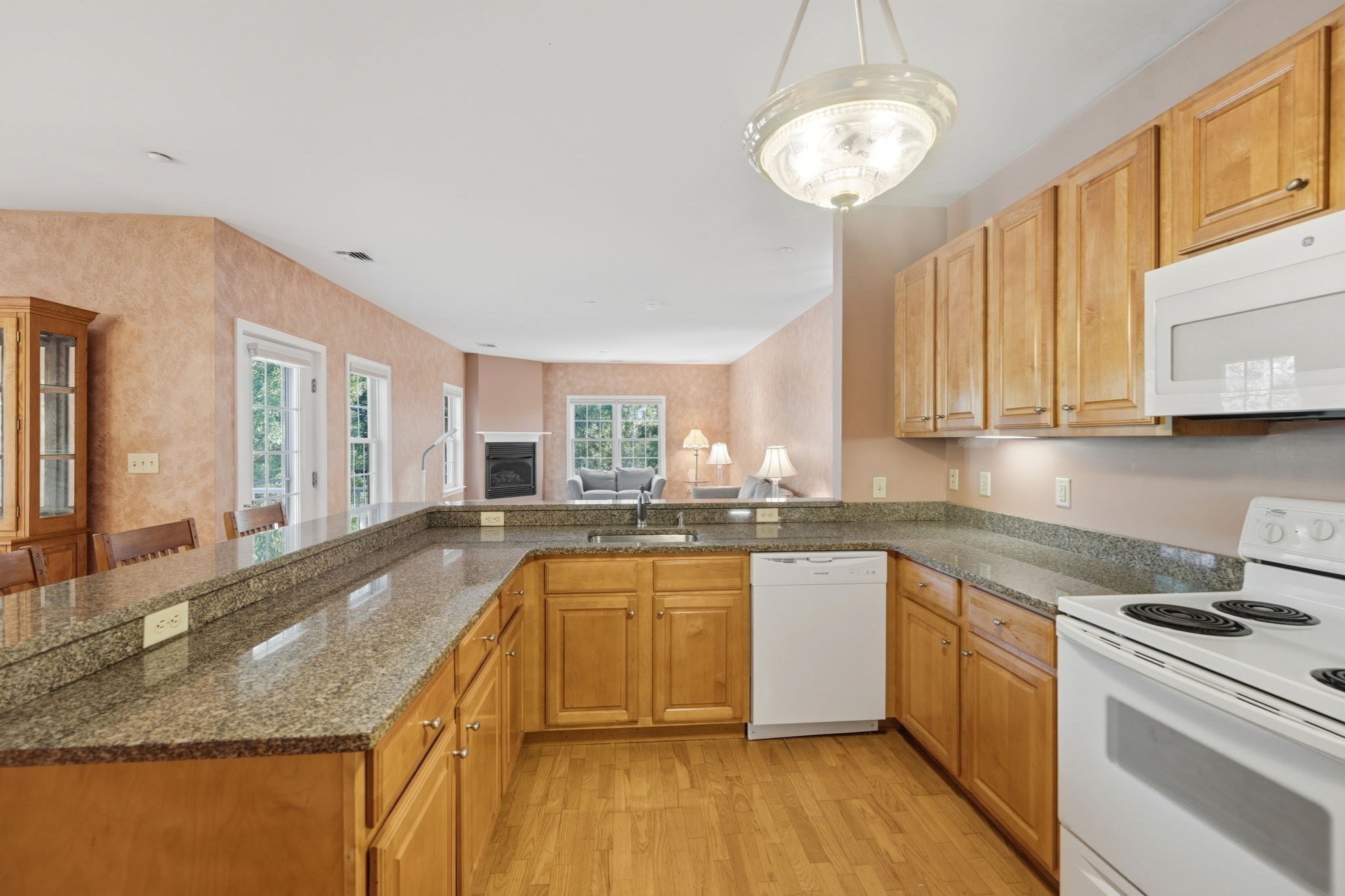 631 East Street # B201 Property Photo 17