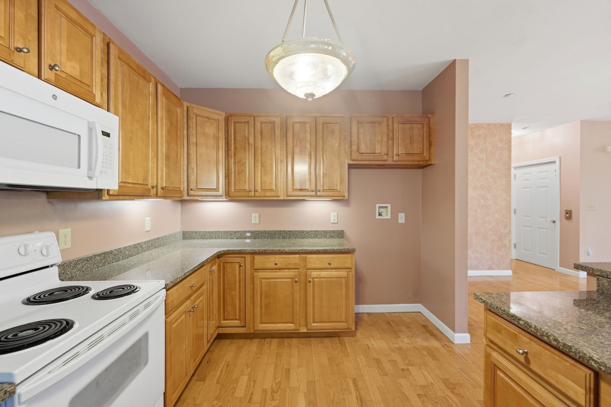 631 East Street # B201 Property Photo 19