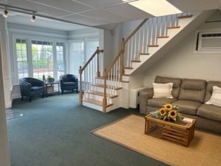 8 Samoset St Property Photo 3