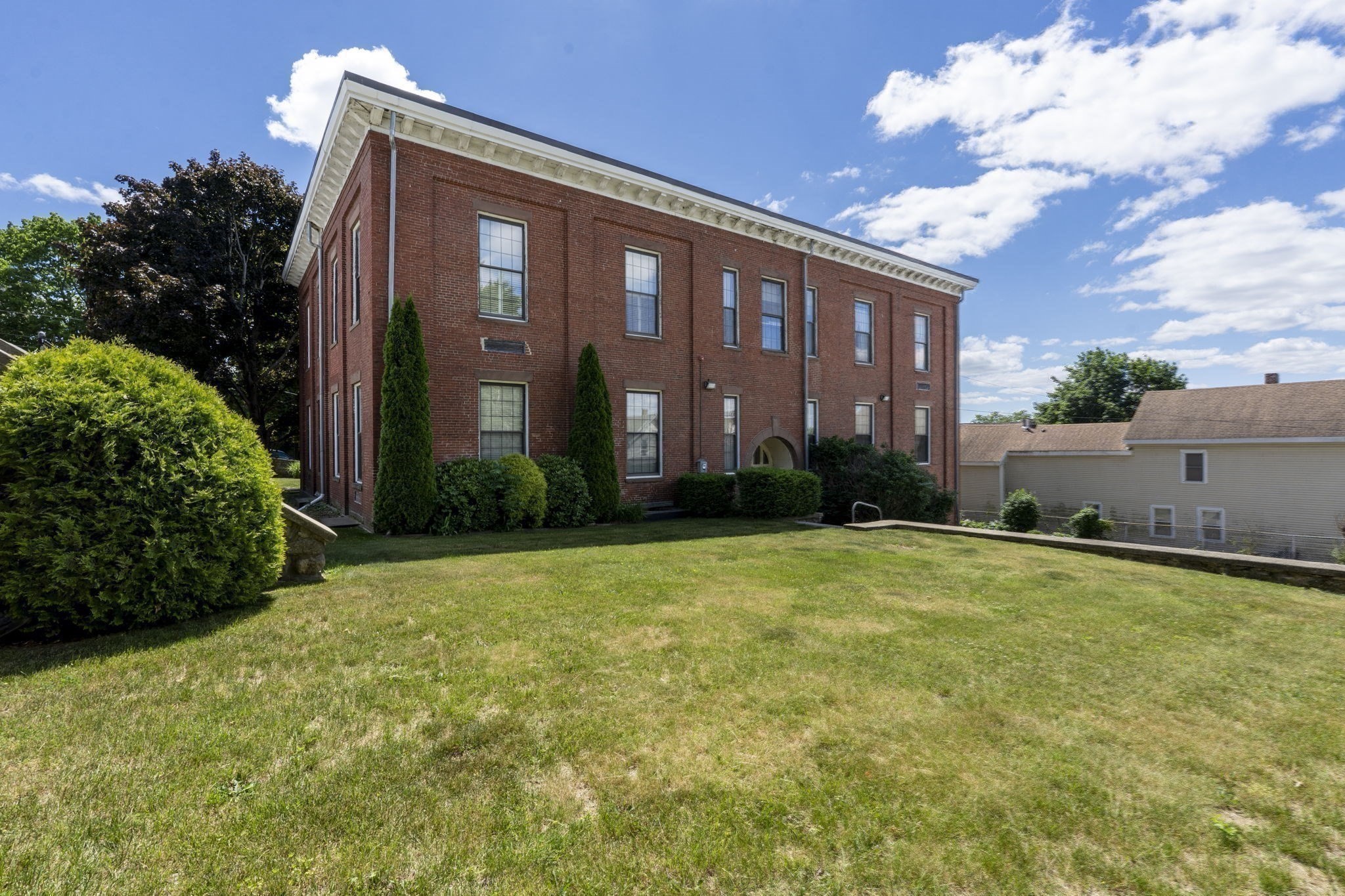 40 School Street # 4 Property Photo 17