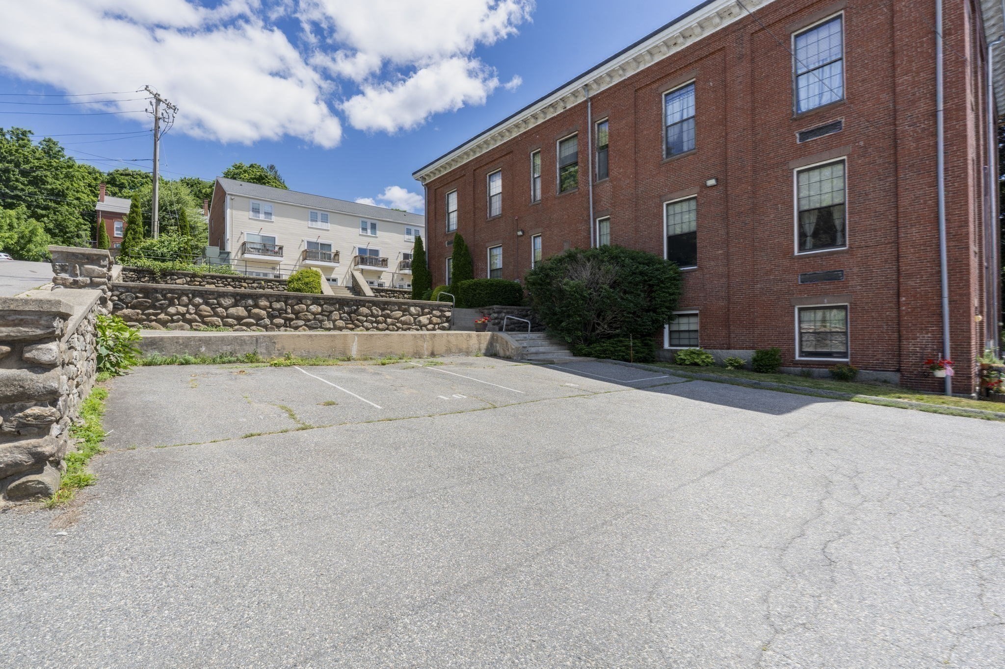 40 School Street # 4 Property Photo 18