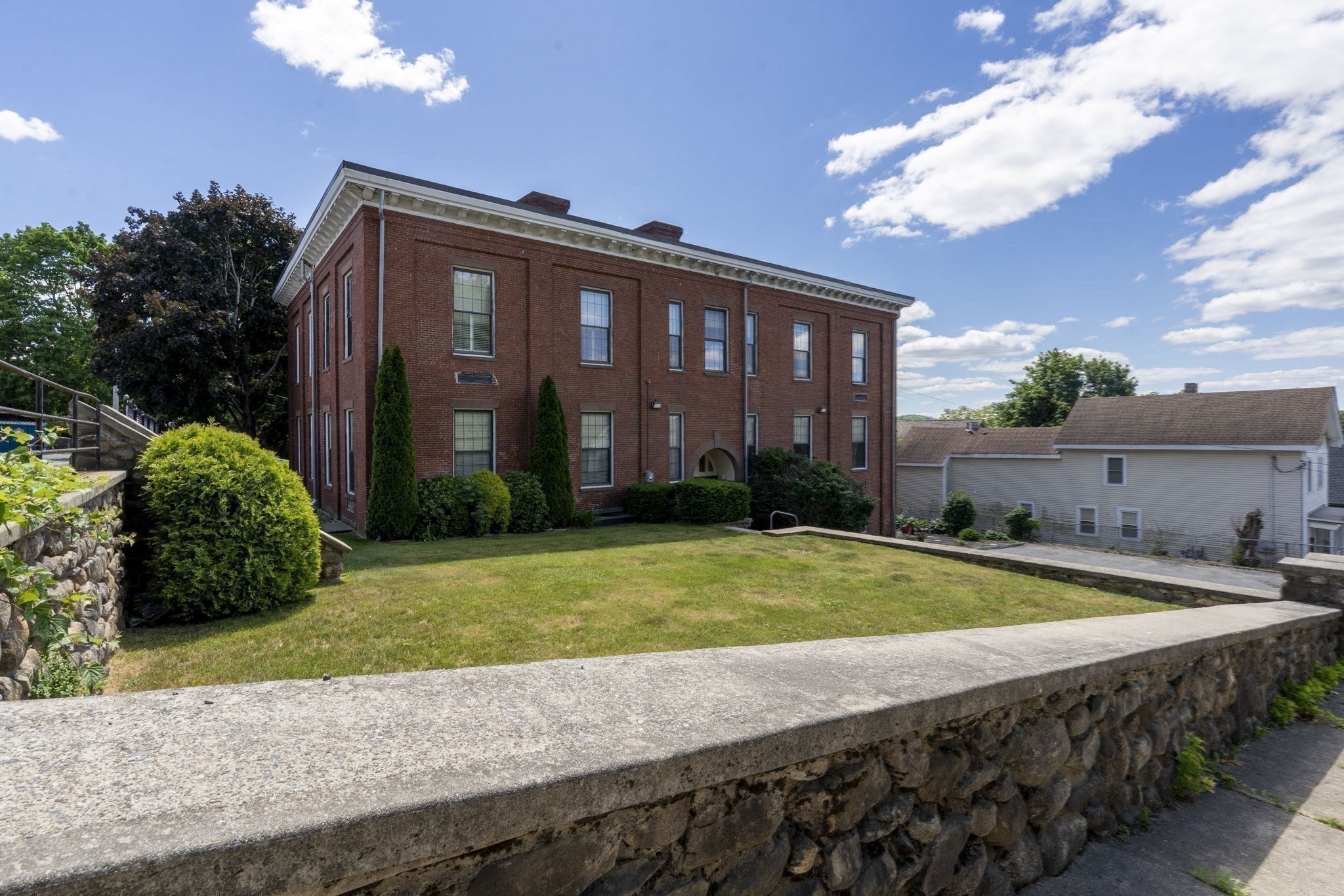 40 School Street # 4 Property Photo 20