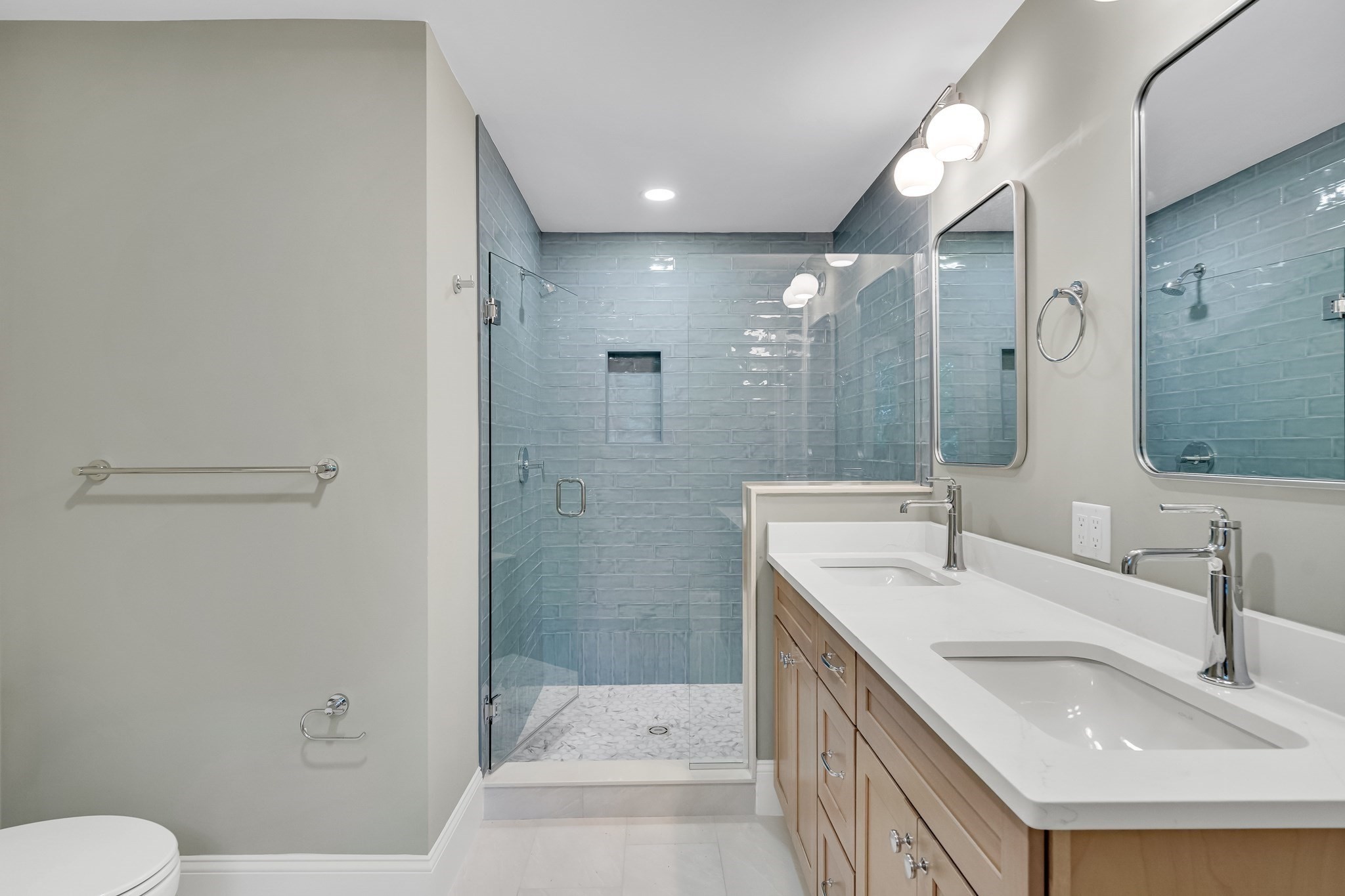 6 Manning Property Photo 31