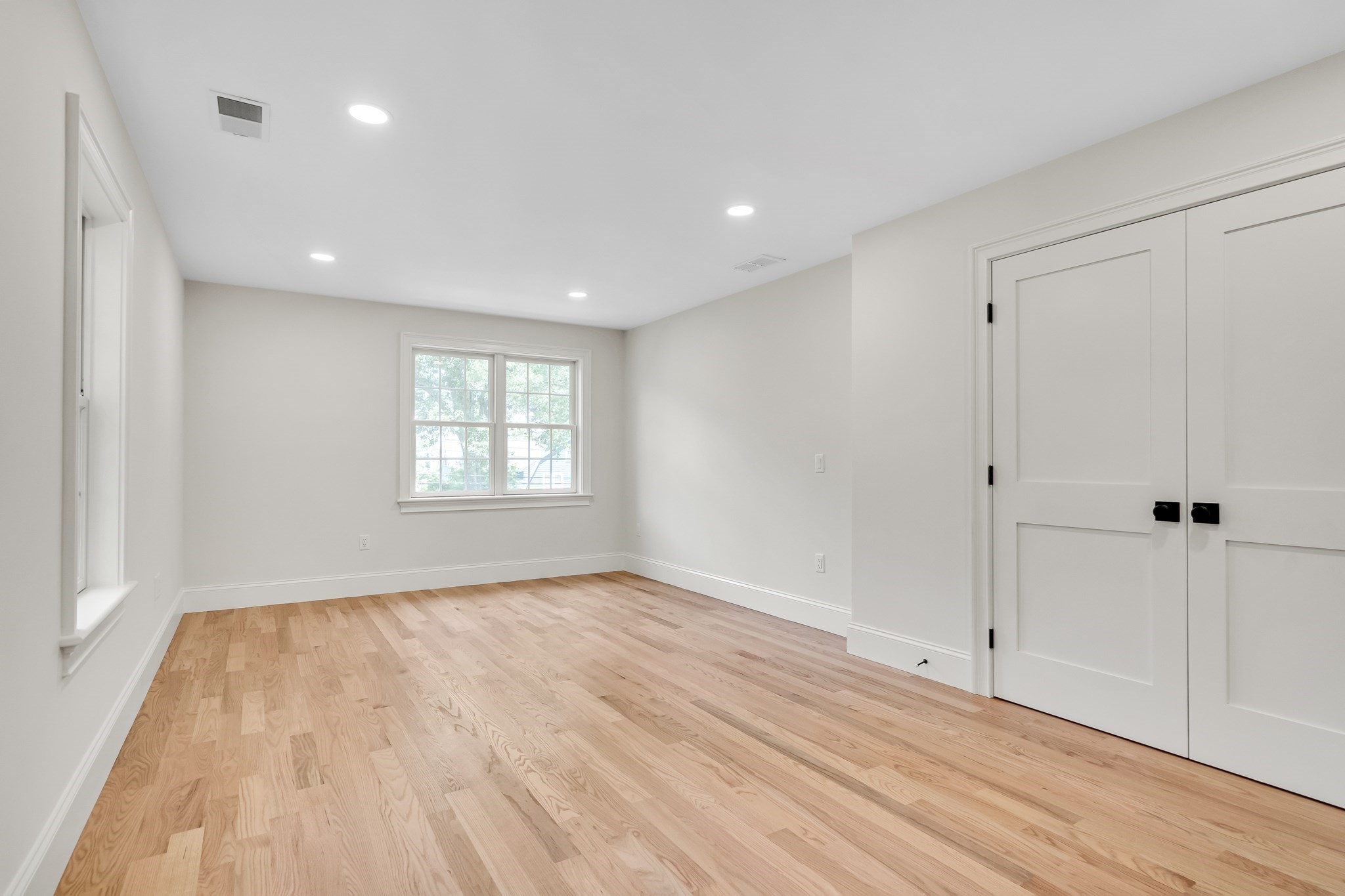 6 Manning Property Photo 33