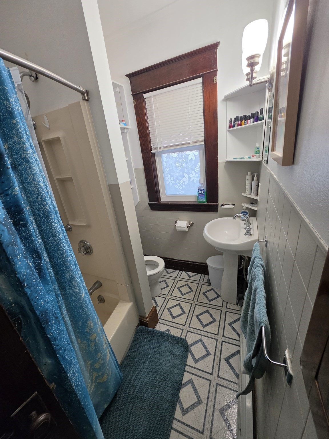 52 Maple St Property Photo 11