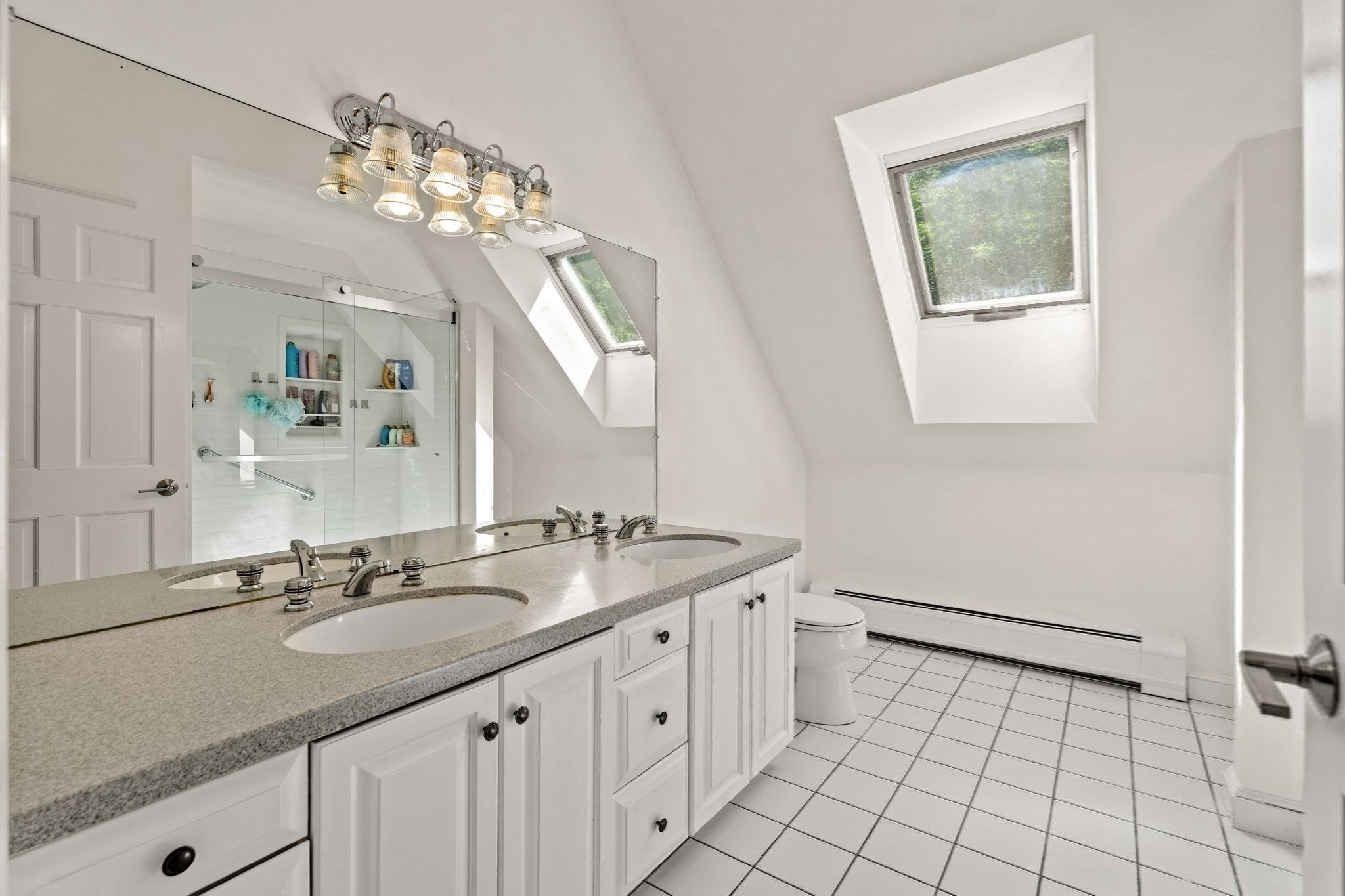 9 Abby Road Property Photo 23