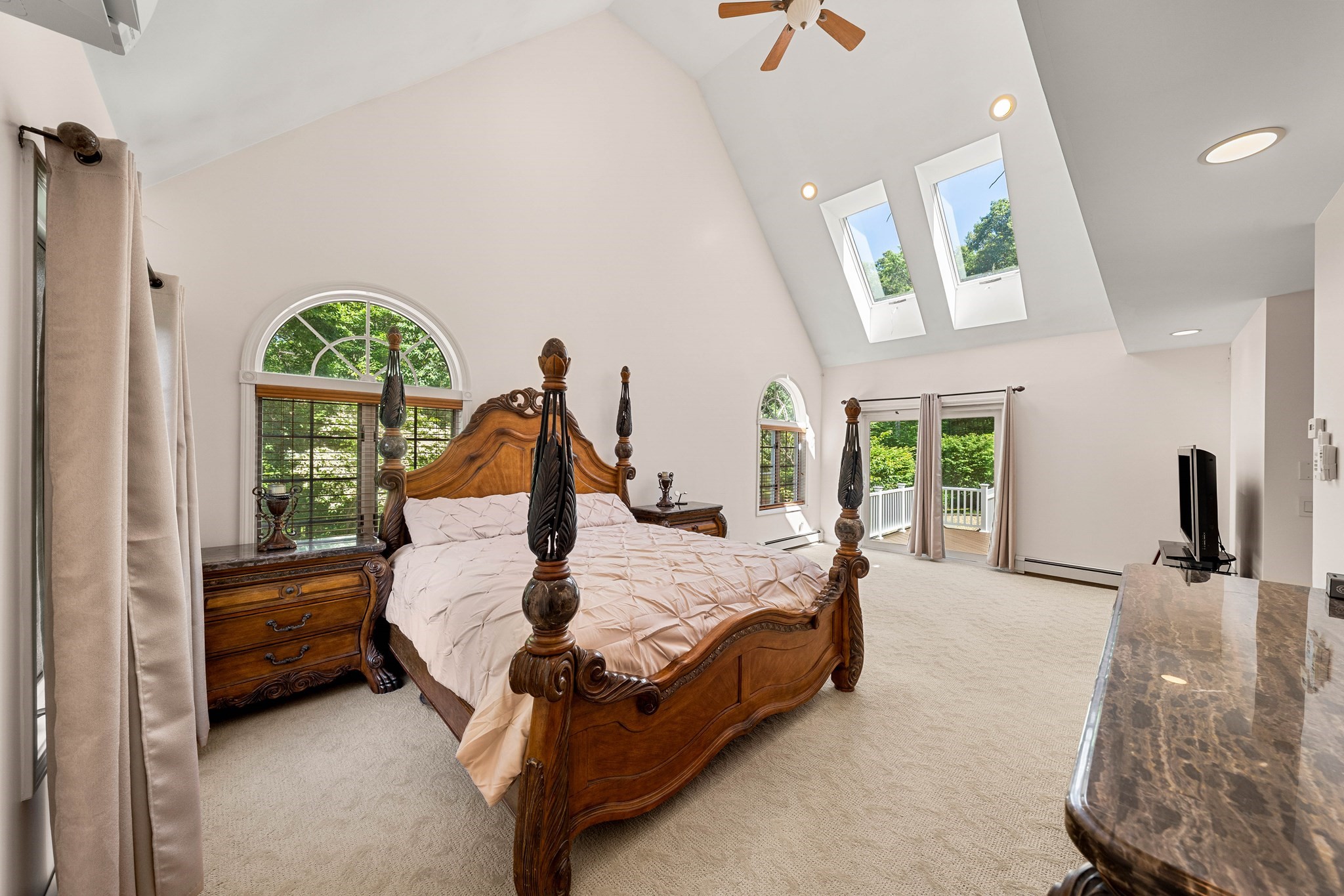 9 Abby Road Property Photo 31