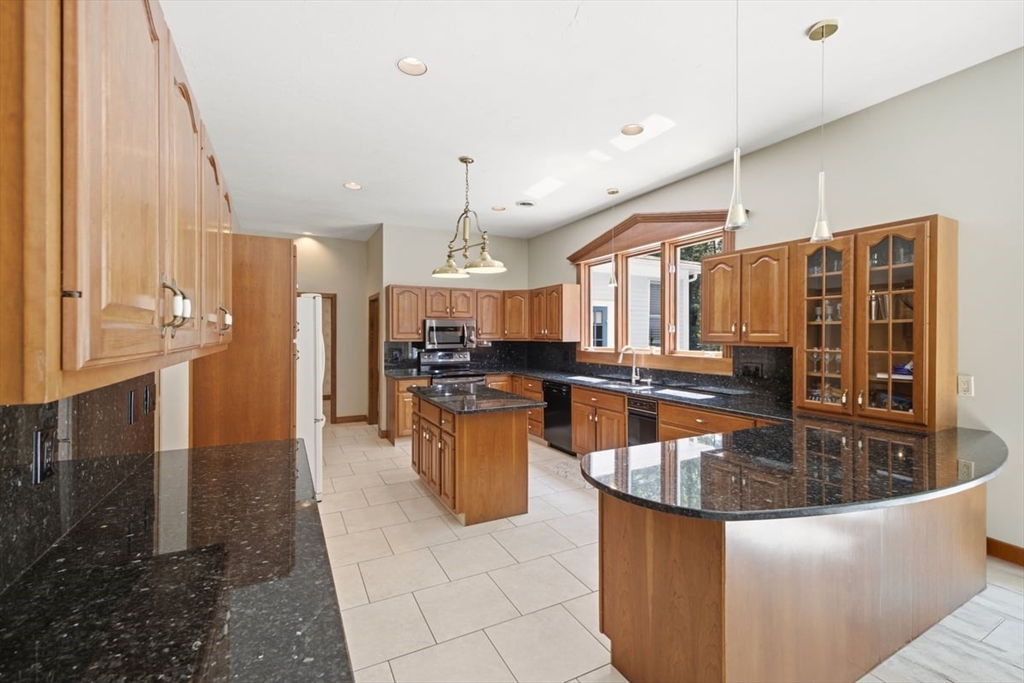 3 Windsor Drive Property Photo 10