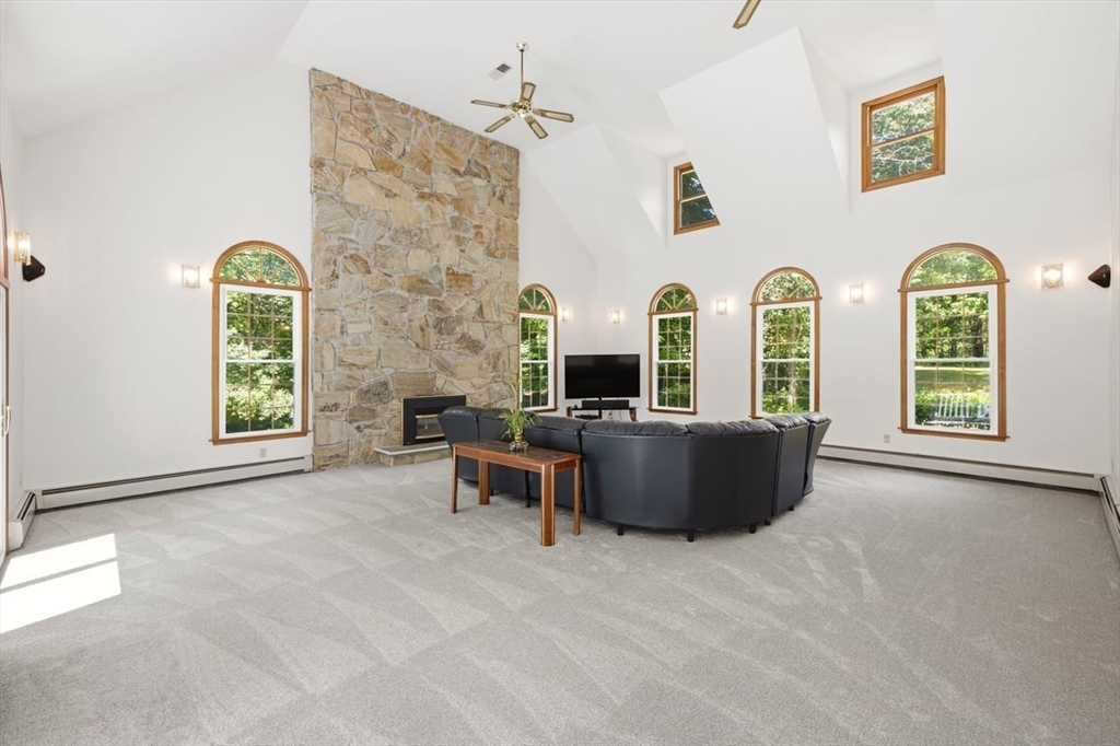 3 Windsor Drive Property Photo 14