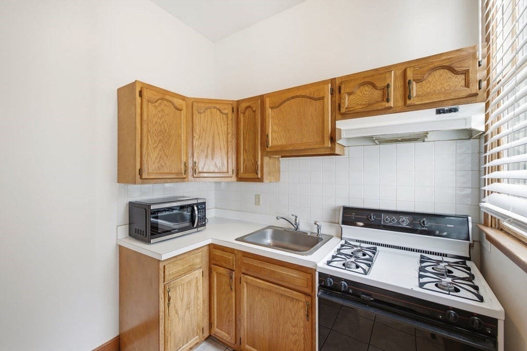 3 Windsor Drive Property Photo 19