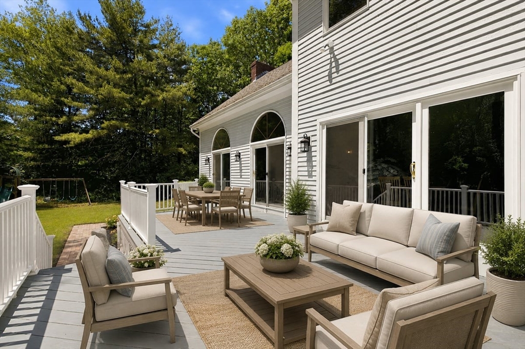 3 Windsor Drive Property Photo 36