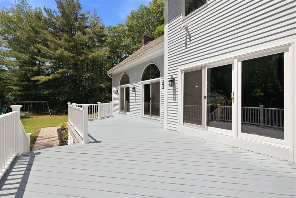 3 Windsor Drive Property Photo 37