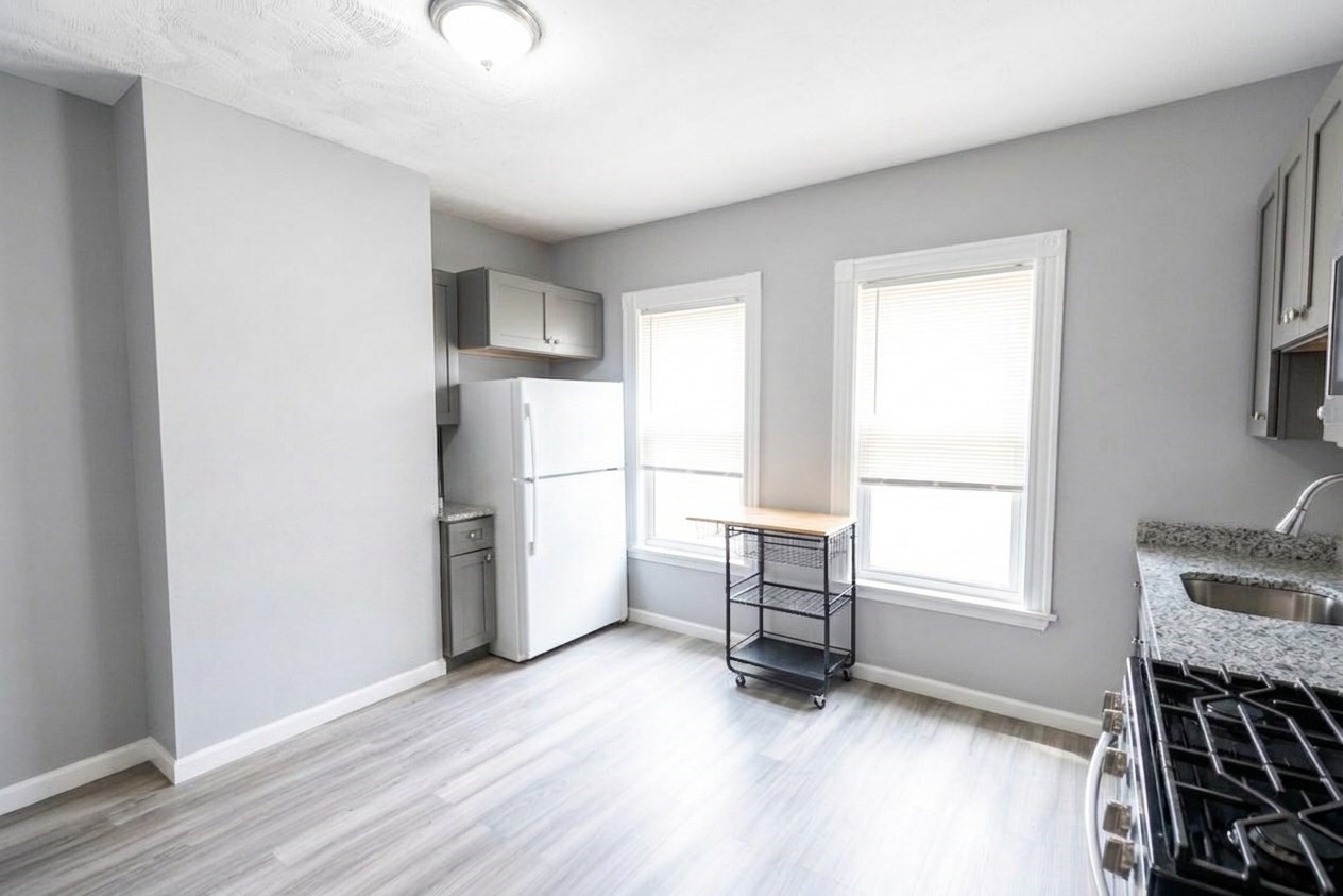 22 Downer Avenue # 2 Property Photo 2