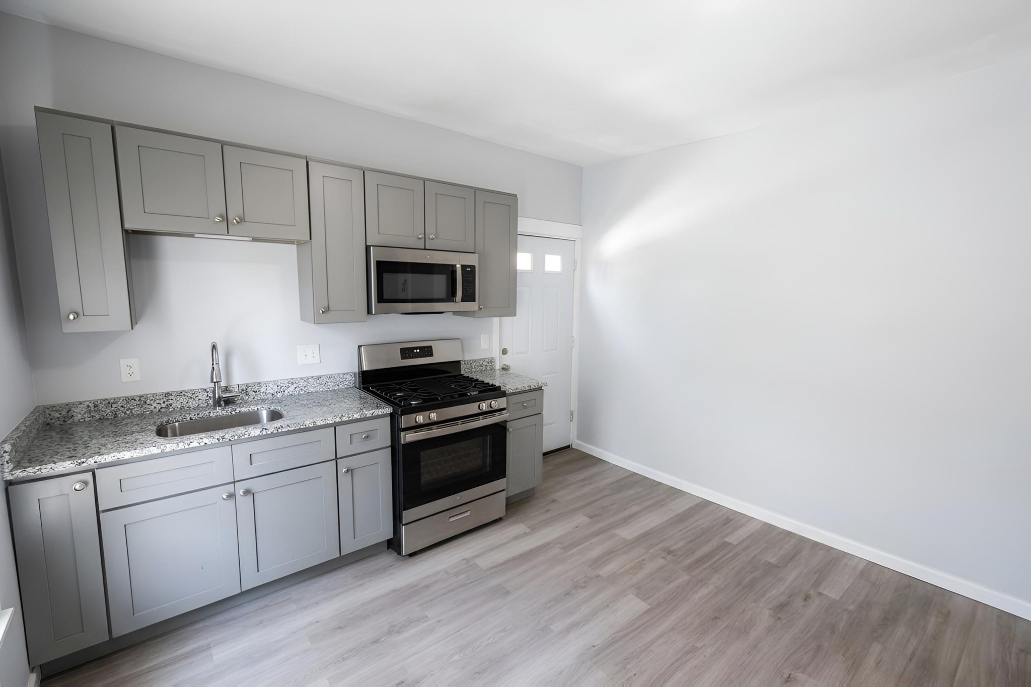22 Downer Avenue # 2 Property Photo 3