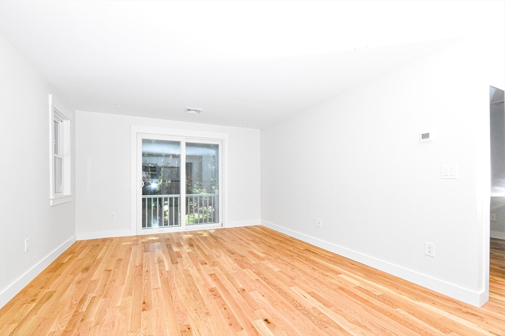 41 Kenneth St Property Photo 26