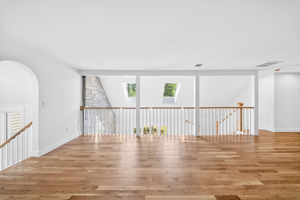 41 Kenneth St Property Photo 29