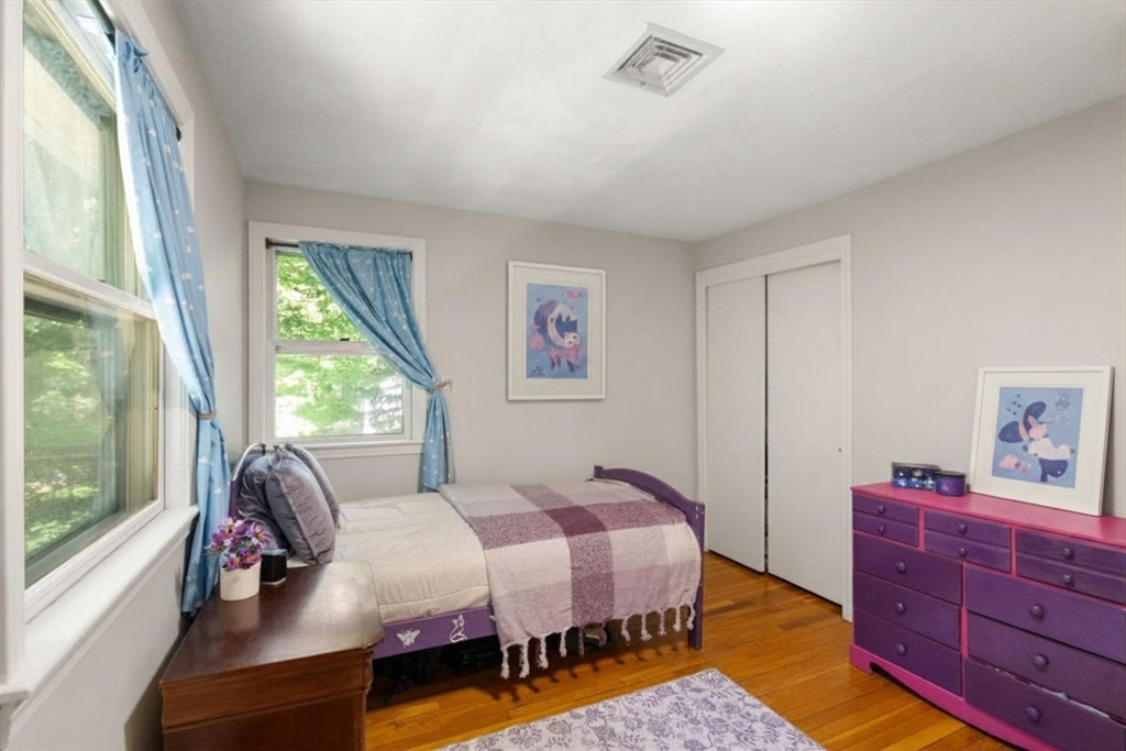 258 Edgell Rd Property Photo 14