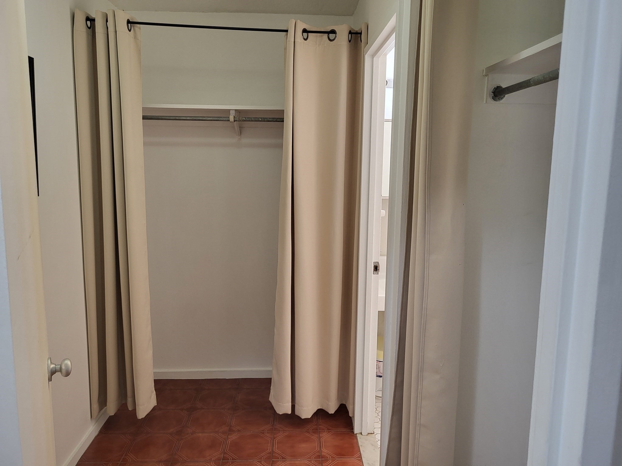 44 Washington Street # 409 Property Photo 8