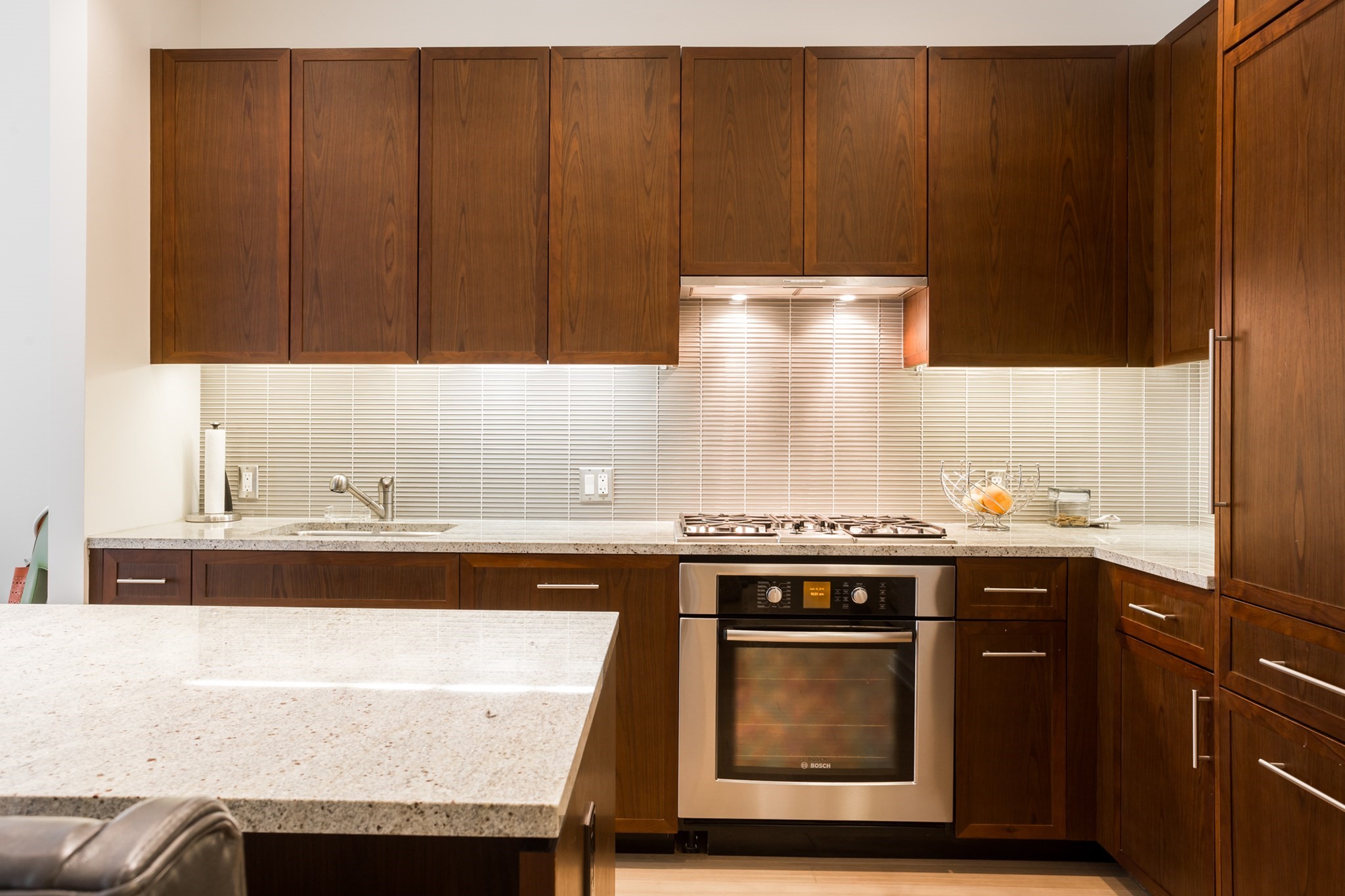 580 Washington St # 812 Property Photo 8