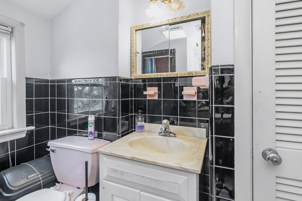 67 Cook Avenue Property Photo 25