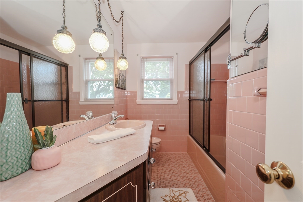 18 Fleming Property Photo 12