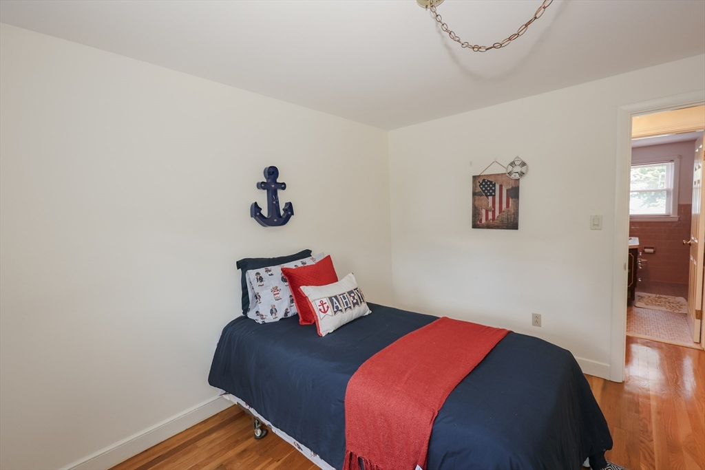 18 Fleming Property Photo 13