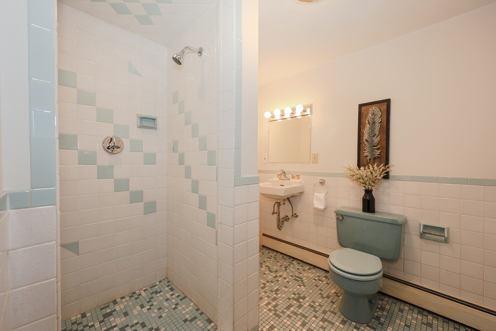 18 Fleming Property Photo 22
