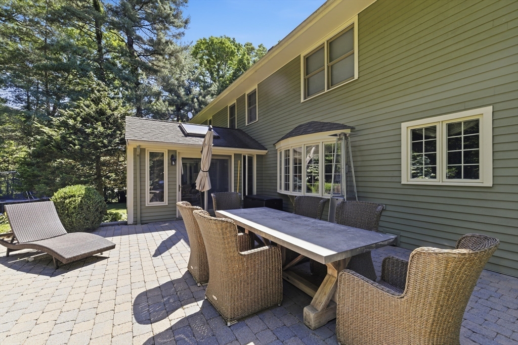 10 Donnelly Drive Property Photo 4