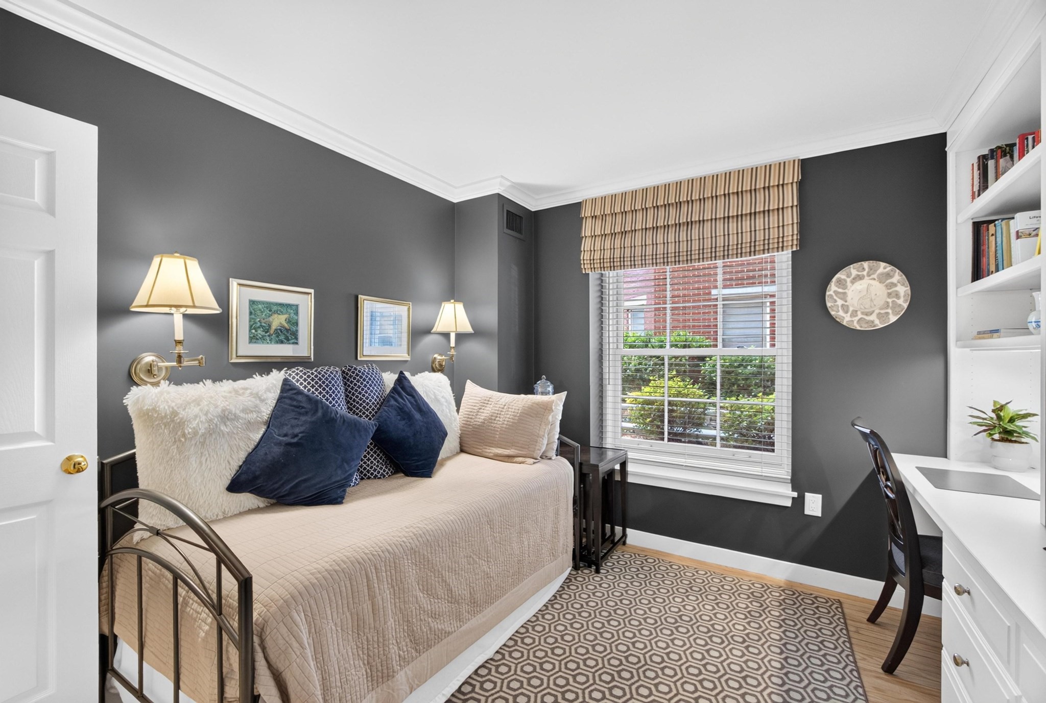 47 Harvard Street # C202 Property Photo 17