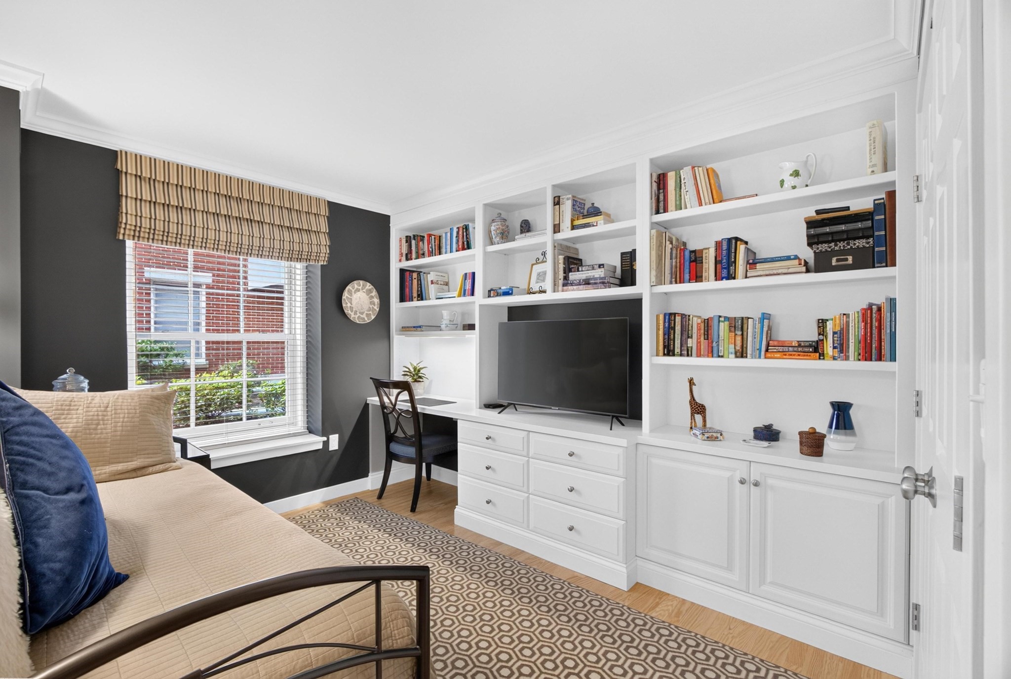 47 Harvard Street # C202 Property Photo 18