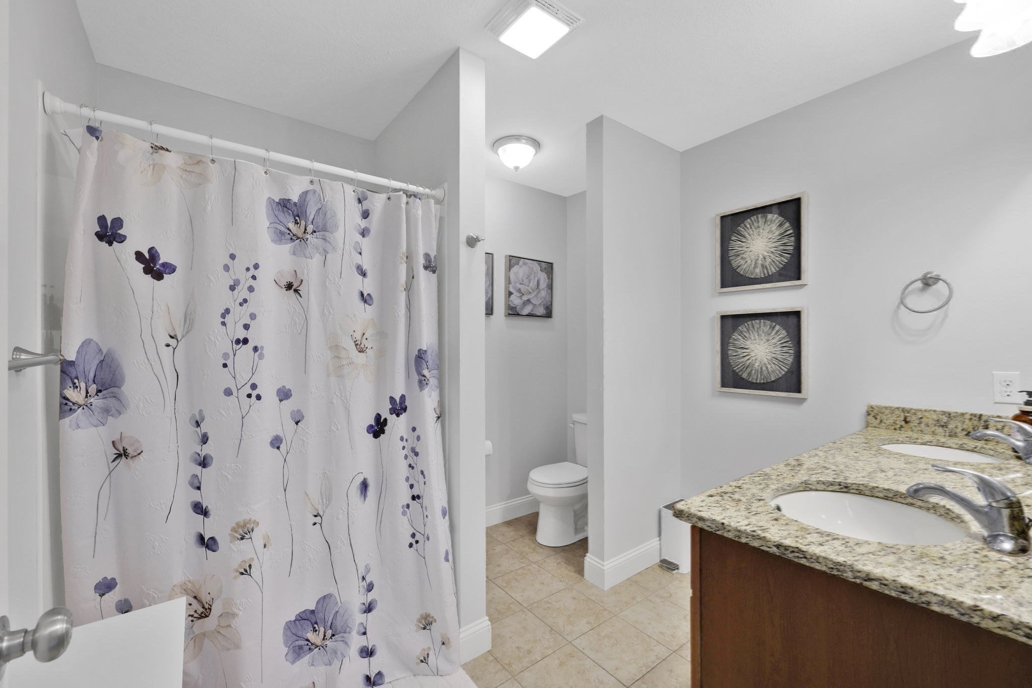 517 Ideal # 603 Property Photo 16