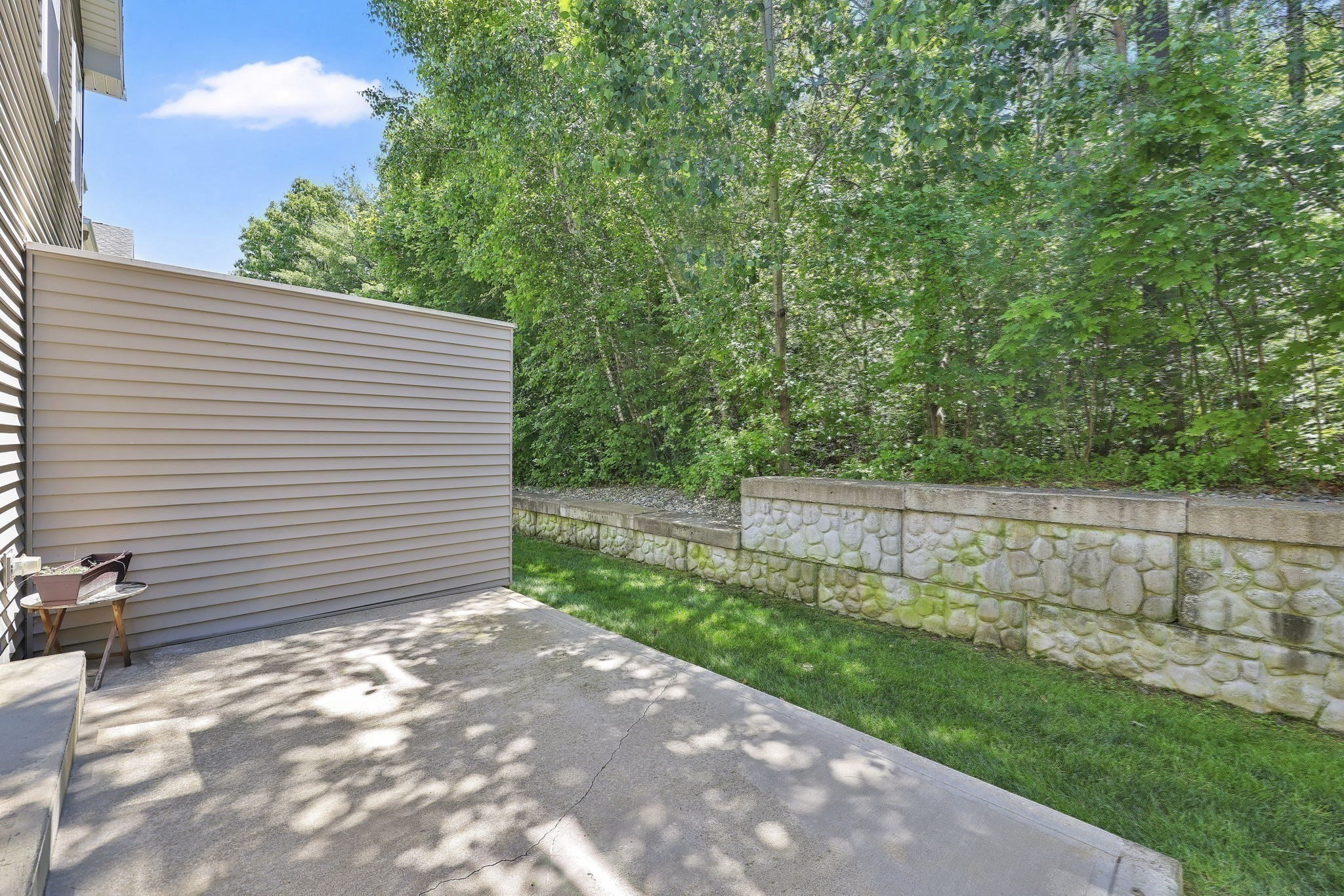 517 Ideal # 603 Property Photo 17