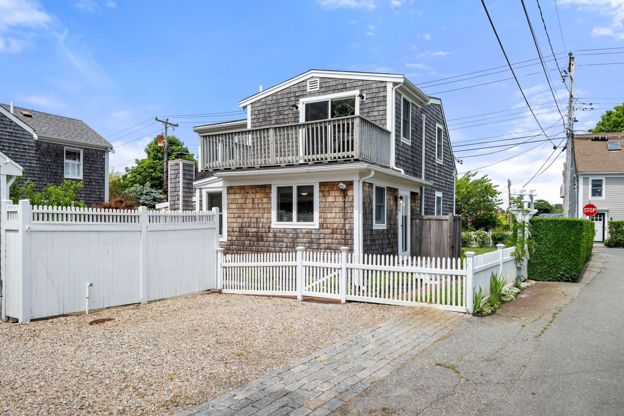 44 Pleasant Street Property Photo 4