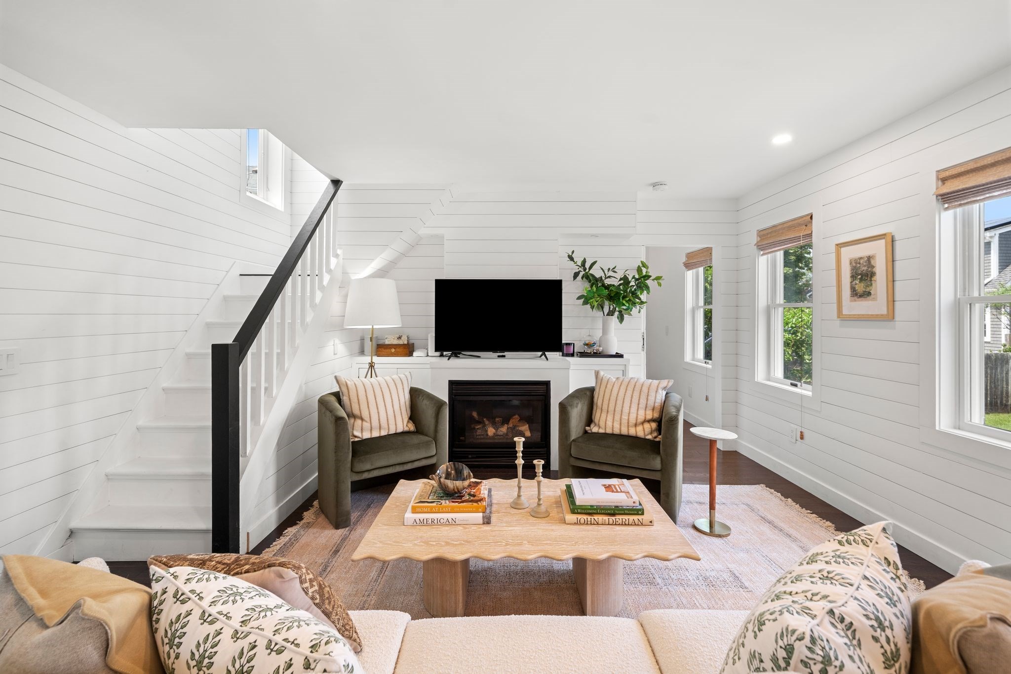 44 Pleasant Street Property Photo 7