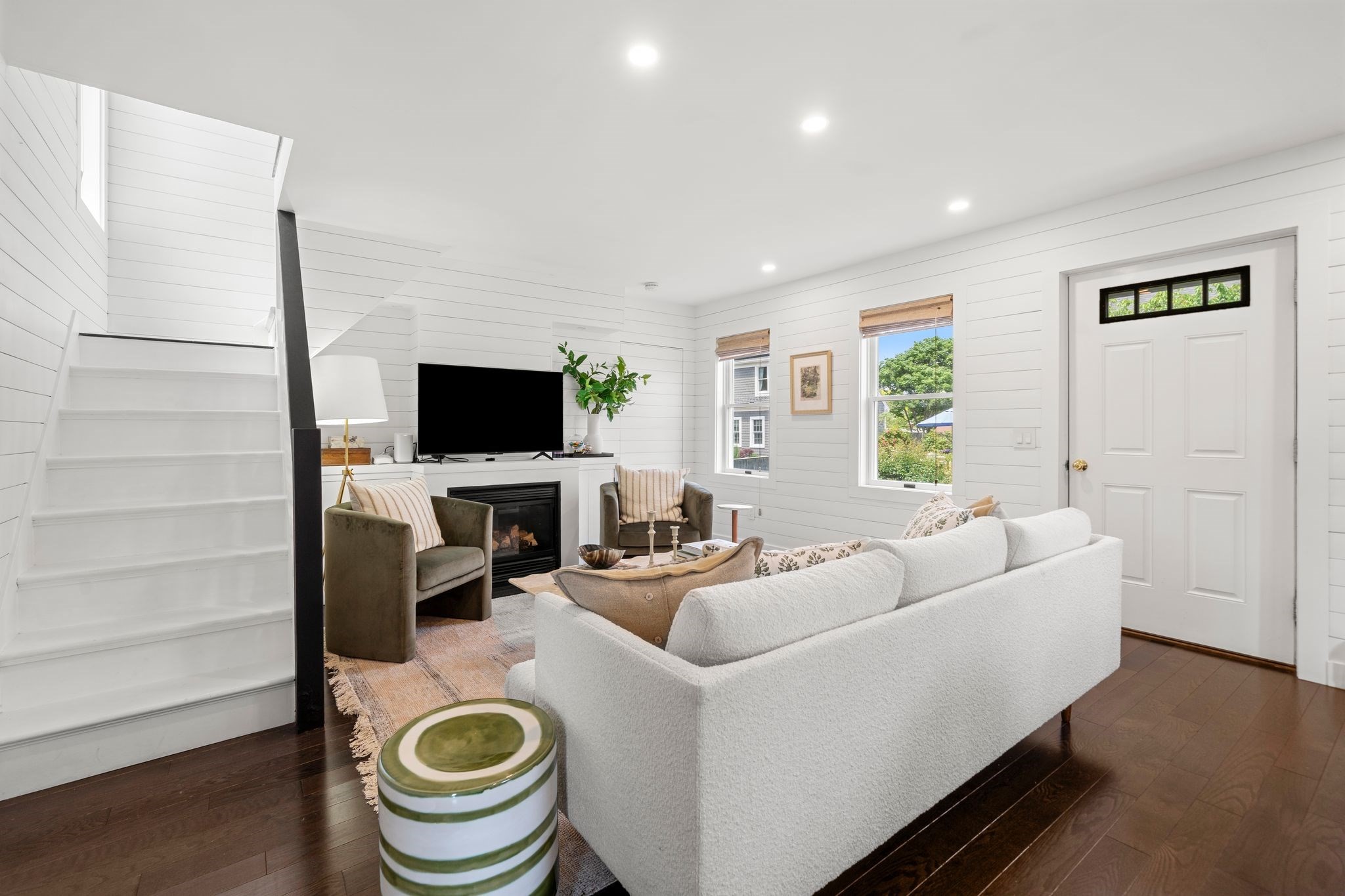 44 Pleasant Street Property Photo 8