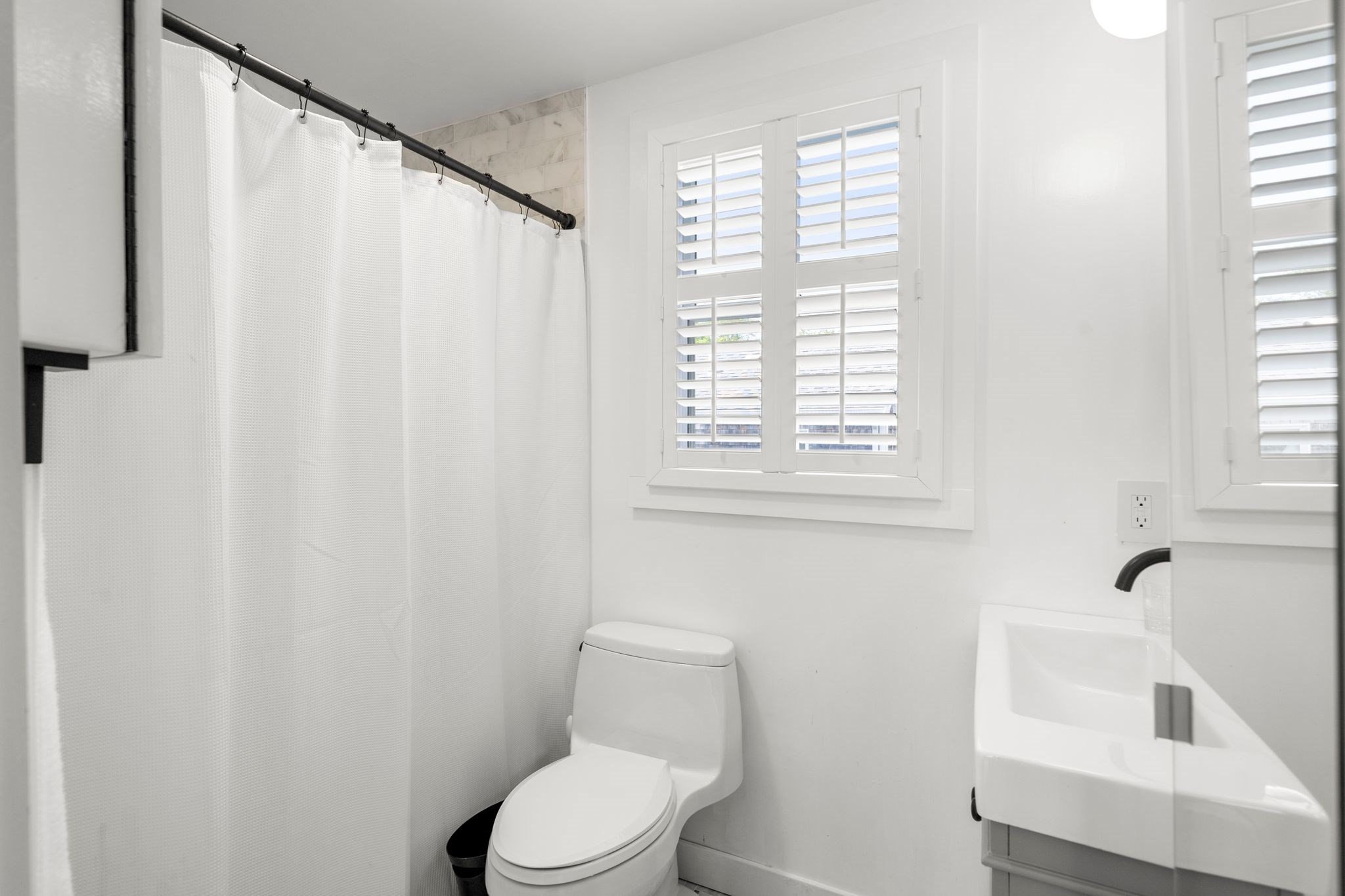 44 Pleasant Street Property Photo 15