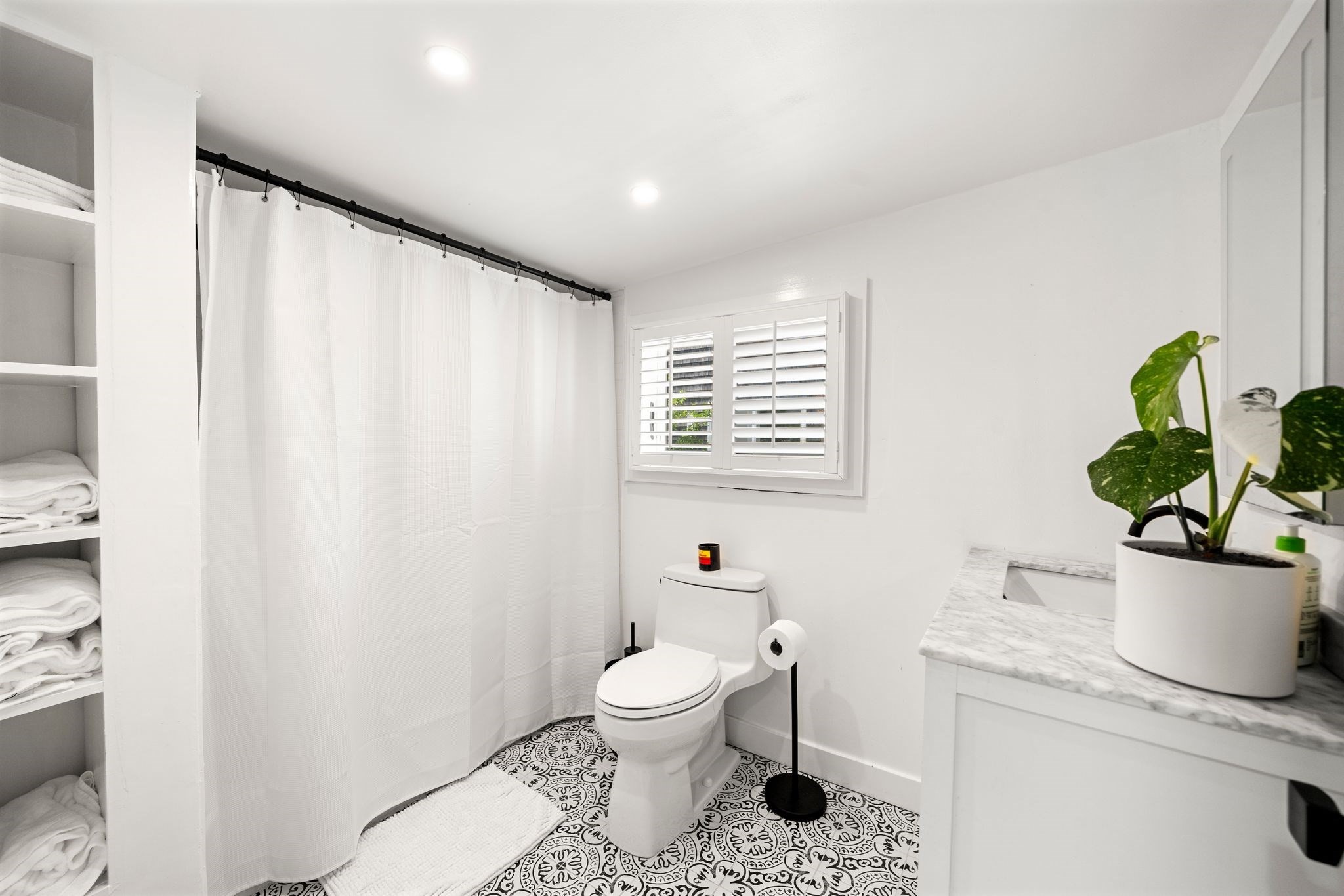 44 Pleasant Street Property Photo 22