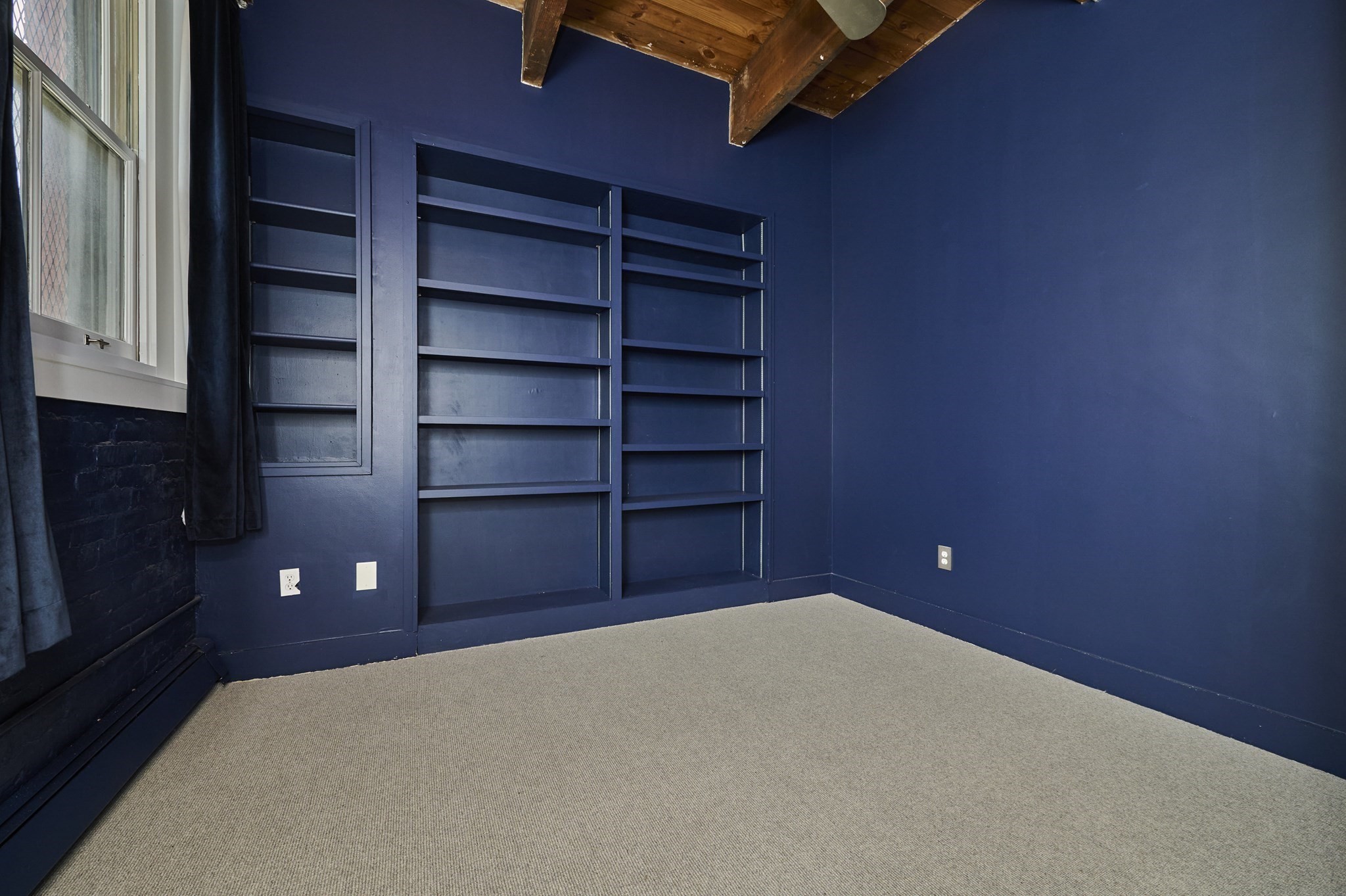 35 Saratoga # 1 Property Photo 13