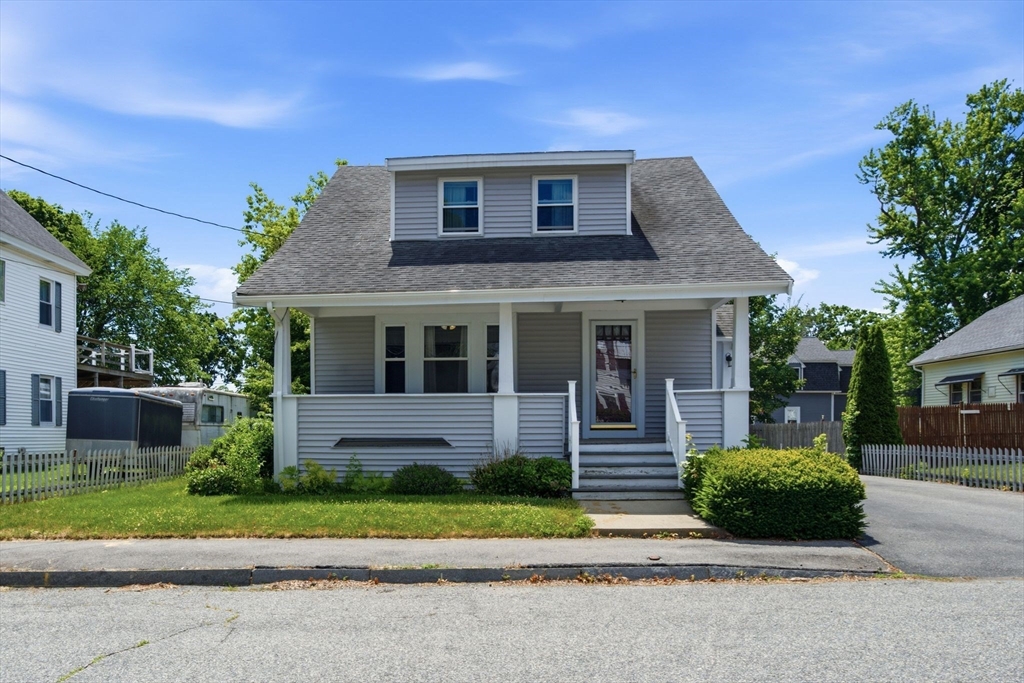 8 Jefferson Ave Property Photo 1