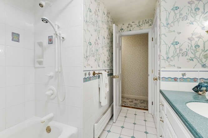22 Marrett Property Photo 19