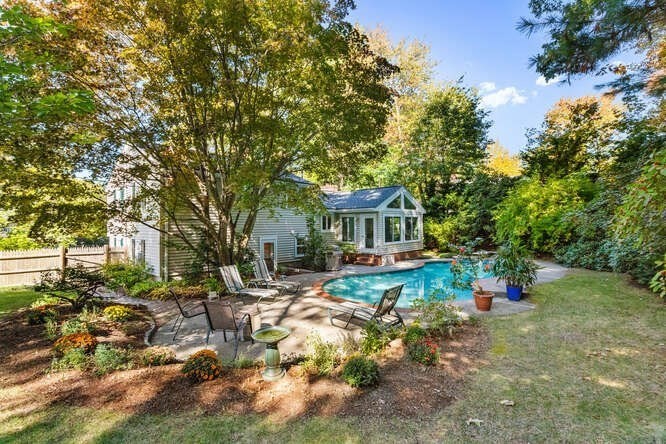 22 Marrett Property Photo 30