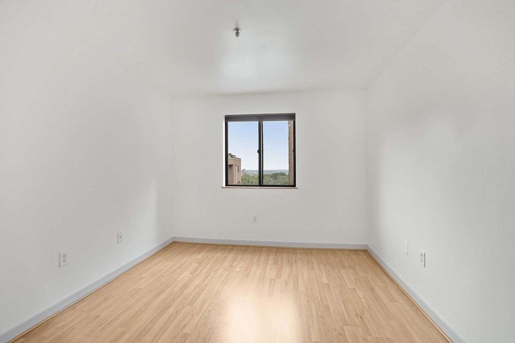 147 Kelton # 712 Property Photo 20