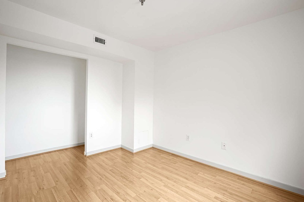 147 Kelton # 712 Property Photo 22